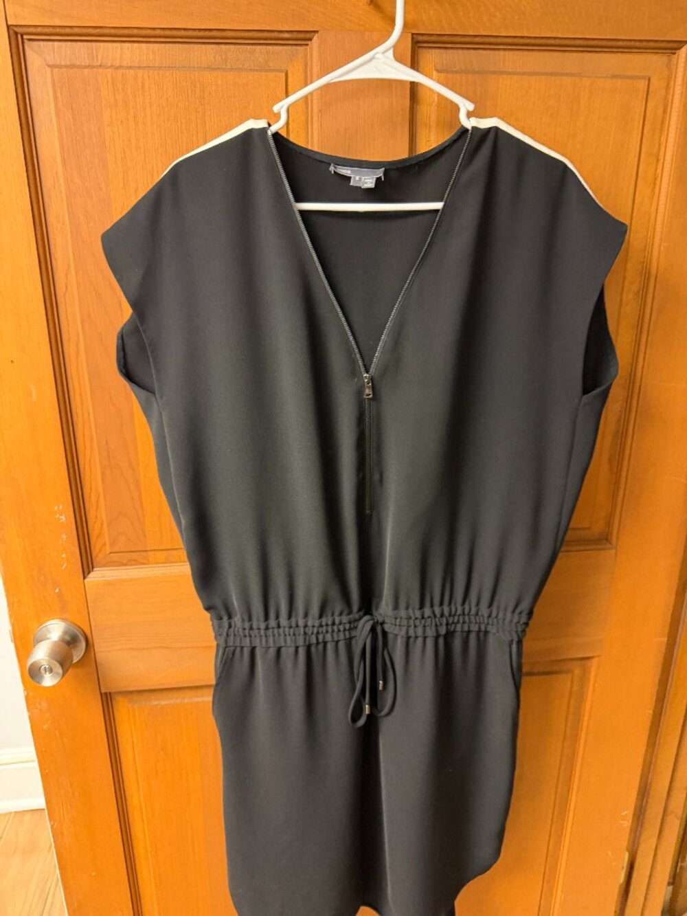 Vince Women's Beautiful Long Black Sleeveless Dress Size Small In Great Shape!!
